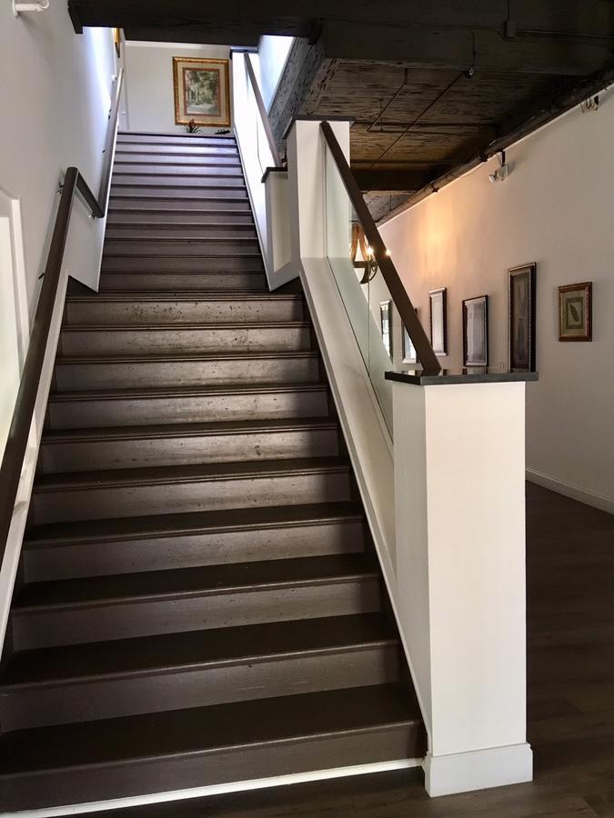 Hunter Arms Hotel Сент-Клауд Экстерьер фото